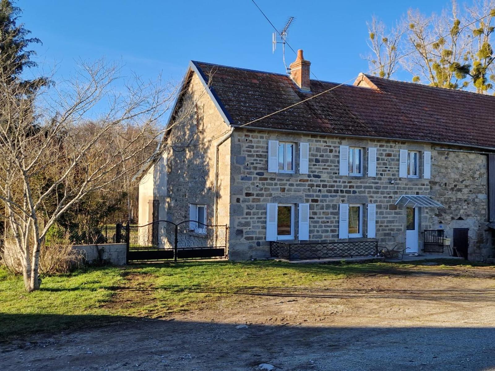 Villa La Campagne Dontreix Exterior foto